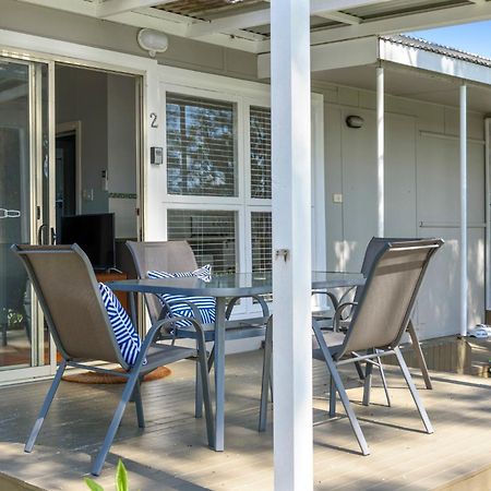 Calm Waters Waterfront Cottages Sussex Inlet Room photo