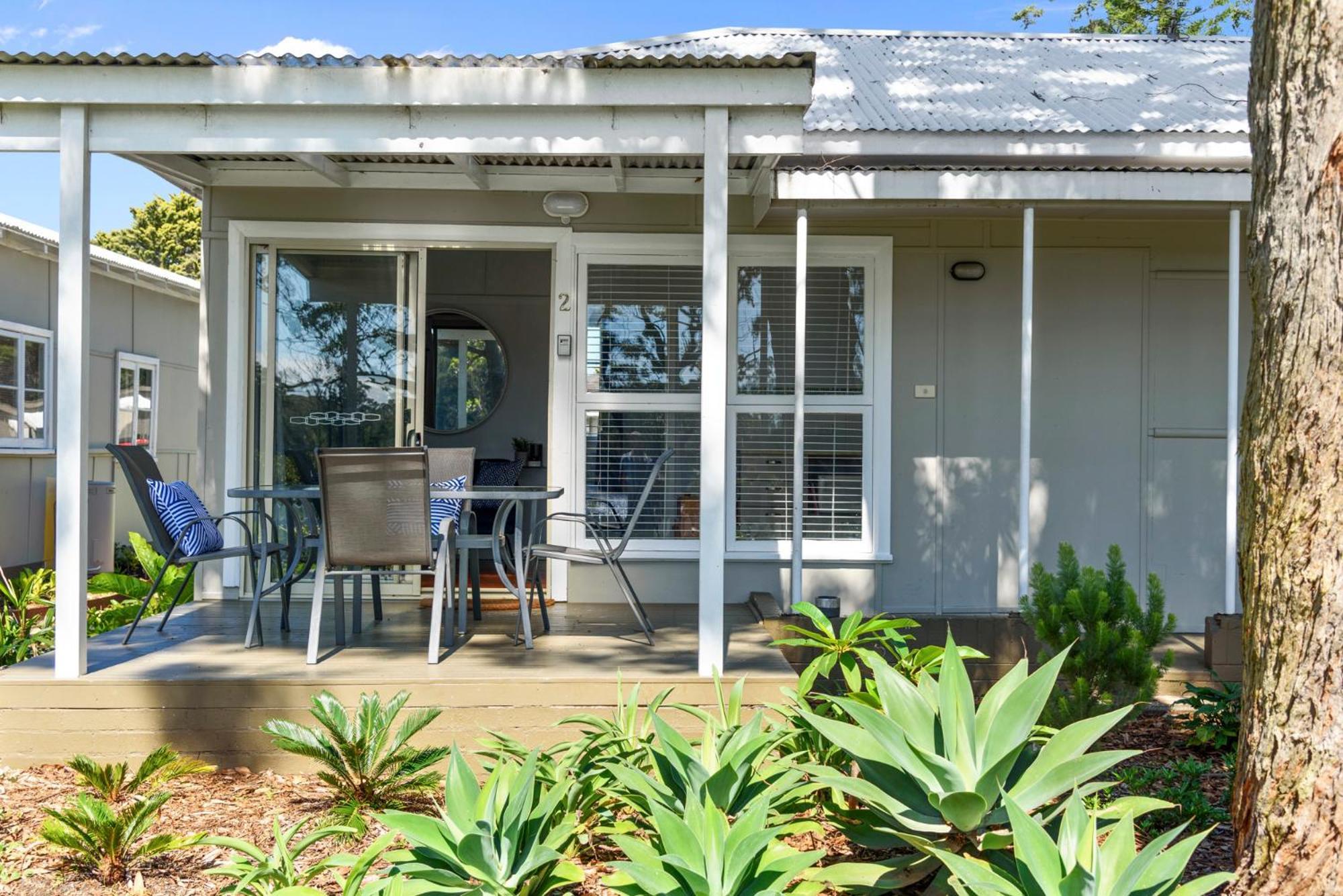 Calm Waters Waterfront Cottages Sussex Inlet Room photo